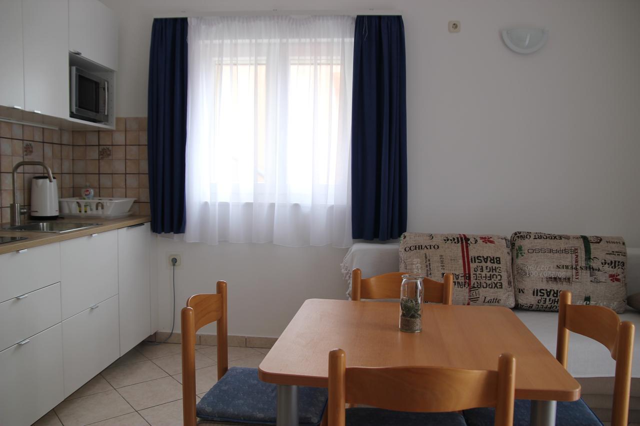 Apartments Time Off Zaboric Luaran gambar