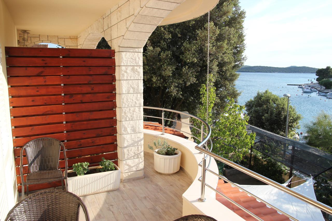 Apartments Time Off Zaboric Luaran gambar